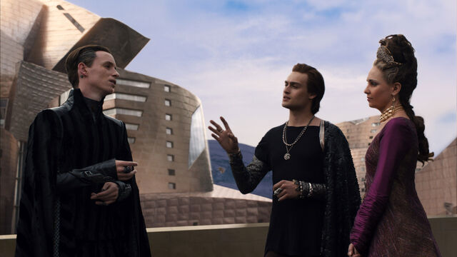 File:Jupiter-ascending-image-eddie-redmayne-douglas-booth.jpg
