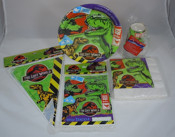 File:TLW party set6.png