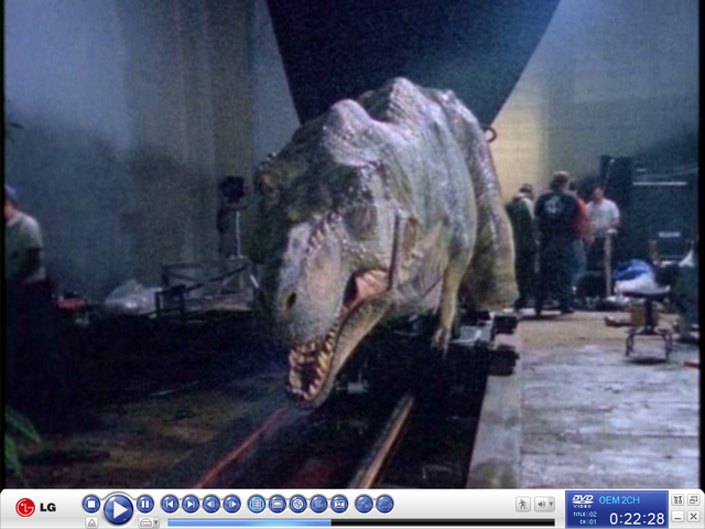 File:Maletyrannosaurusanimatronic3.png