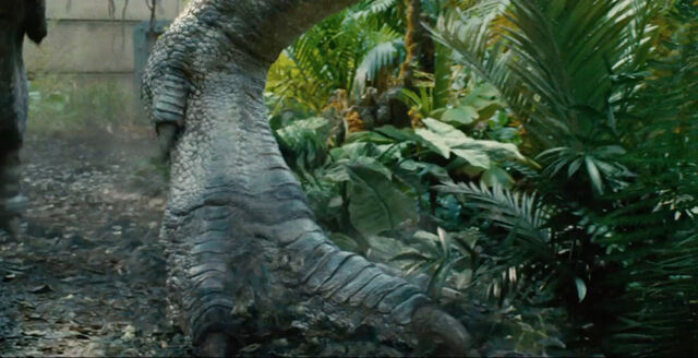 File:Jurassic-world-super-bowl-trailer-screenshot-indominus-rex-foot.jpg