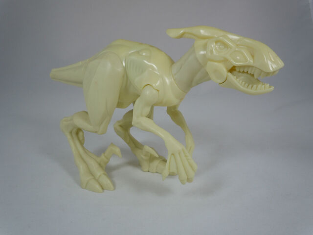 File:It combines the powerful legs and body of a Parasaurolophus with the lethal claws and teeth of a Deinonychus.jpg