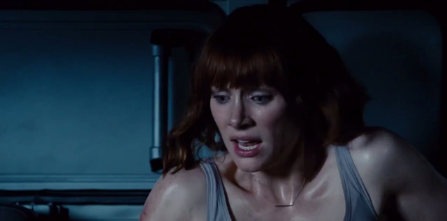 File:Claire Raptor Chase.png