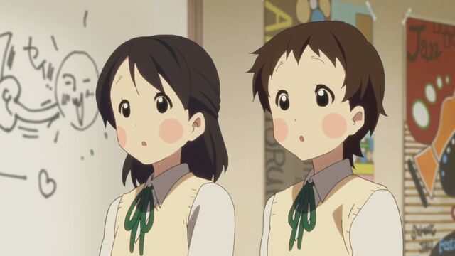 File:Freshmen Mio fan club.jpg