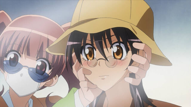 File:Misaki and sakura.jpg