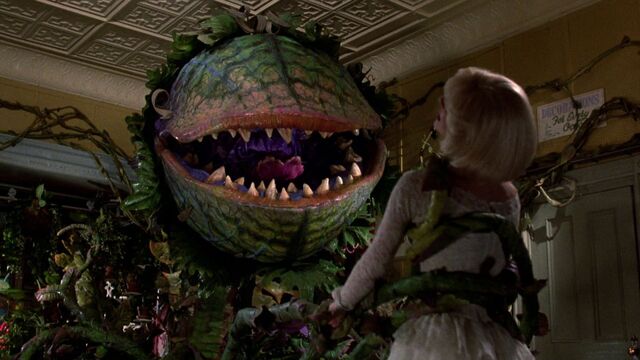Plik:Axn-unusual-monsters-3.jpg
