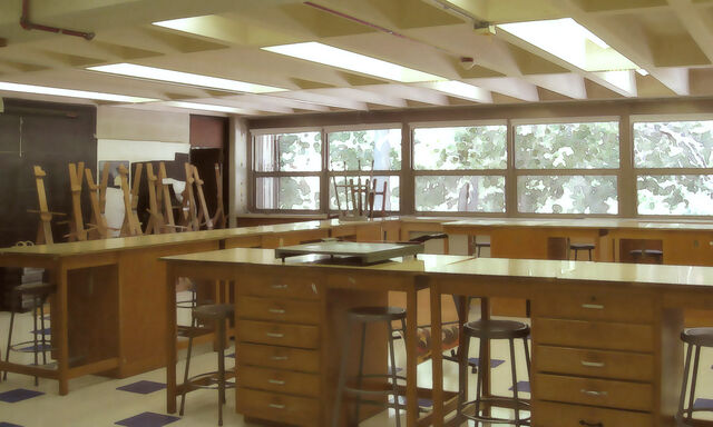 Файл:ArtClassroom.jpg
