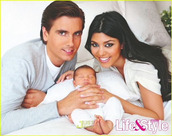 File:Mason-disick-first-pics-kourtney-kardashian-02.jpeg