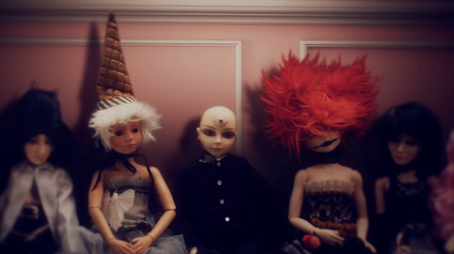 File:Tea Party dolls (1).png