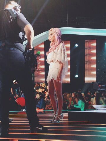 File:Rising star 2.16.jpg
