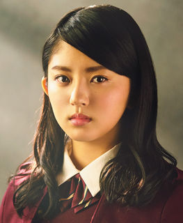ファイル:鈴本美愉 2016 4.jpg