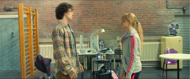 File:DaveVsMindy.png