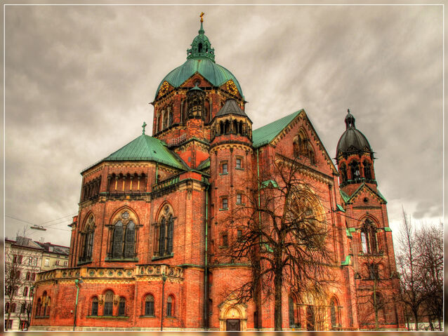 File:München st. lukas.jpg