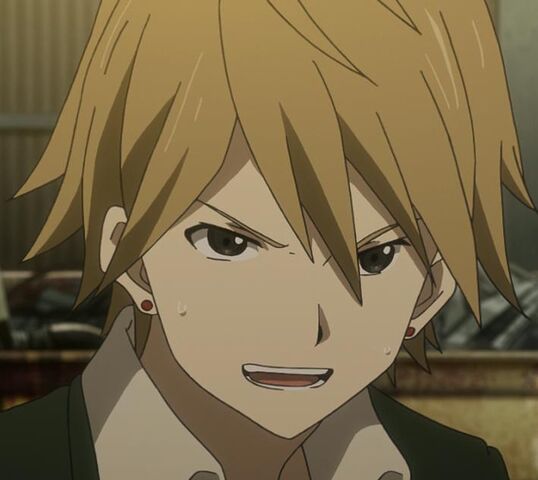 File:BlondeBullyLeaderWithKnifeAndPipe.jpg