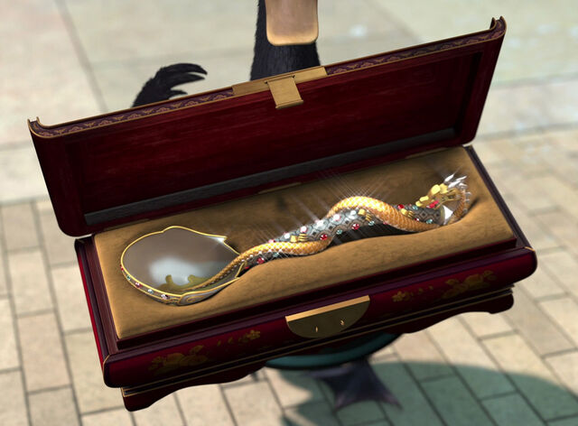File:Golden-ladle.jpg