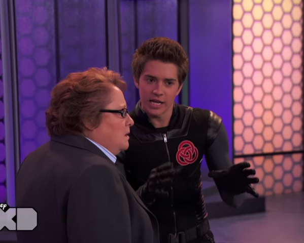 File:Chase and P Perry.png