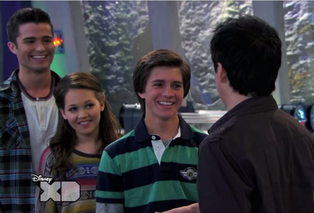 File:Threebionicswierdos.png