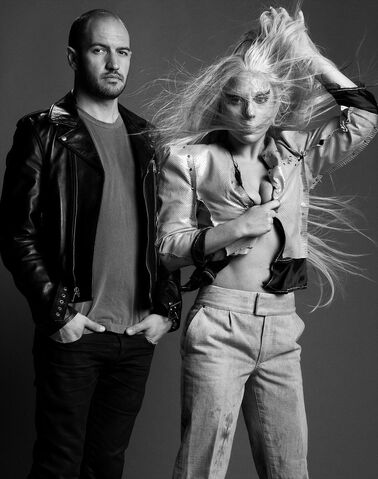 File:11-21-15 Inez and Vinoodh 009.jpg