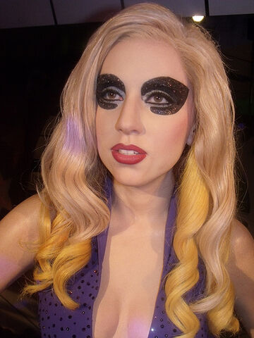 File:Madame Tussauds Blackpool 003.jpg