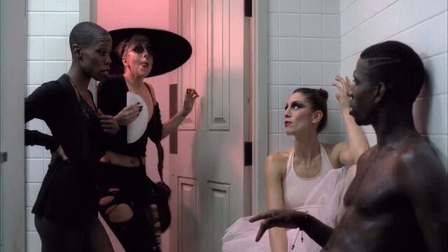 File:HQMTN-GagaEating.jpg