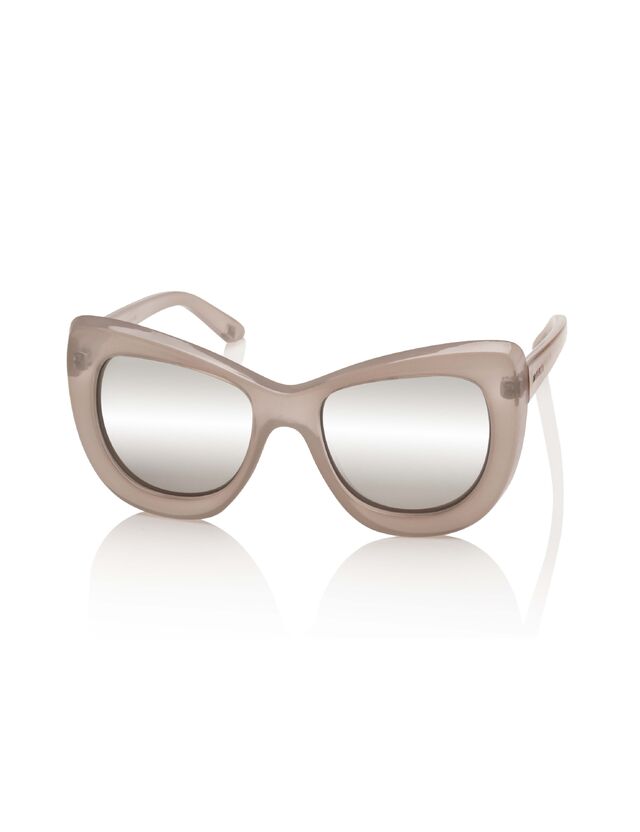 File:Le Specs - Queenie..jpg