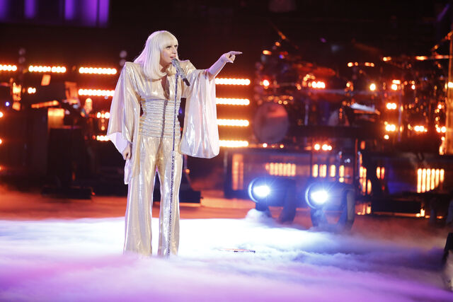 File:12-17-13 The Voice 001.jpg