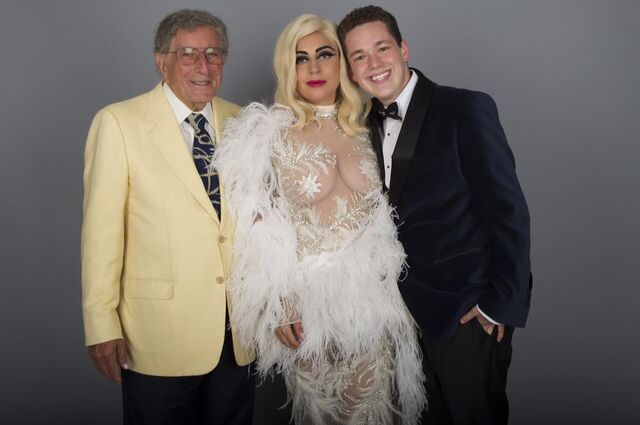 File:5-30-15 Backstage concert at Hollywood Bowl in LA 001.jpg