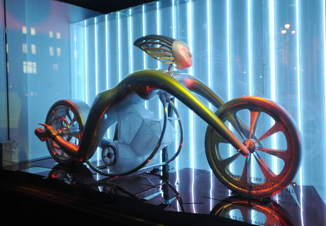 File:Barneys New York Gaga Machine.jpg