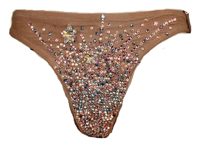 File:Maggie Barry - Brief.jpeg