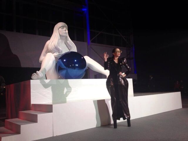 File:ARTRAVE-SCULPTURE-001.jpg