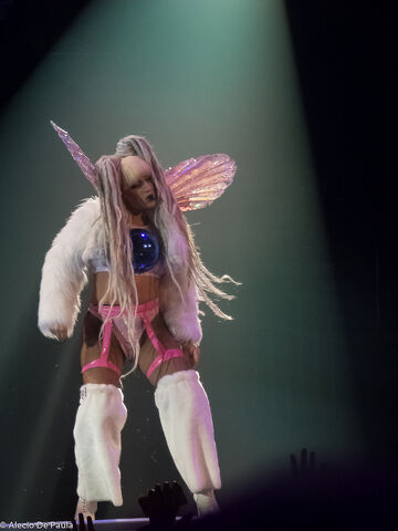 File:8-1-14 ARTPOP 002.jpg
