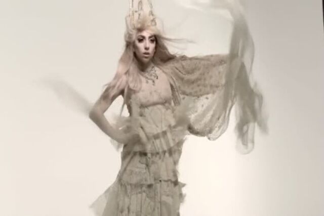File:Vanity fair 16.jpg