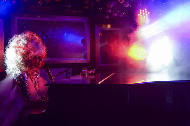 File:12-6-13 Annabel's 001.jpg
