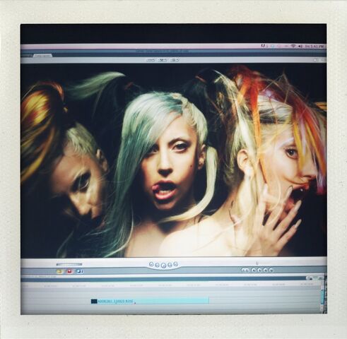 File:8-18-11 Inez and Vinoodh - BTS 003.jpg