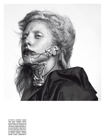File:L'UOMO-VOGUE-JANUARY2012-08.jpg