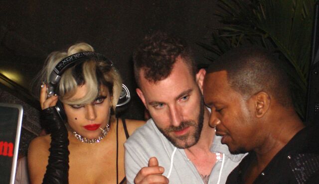 File:5-19-11 SNL Afterparty 002.jpg