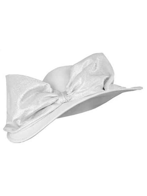 File:AnyaCaliendoWhiteCapricceHat.jpg
