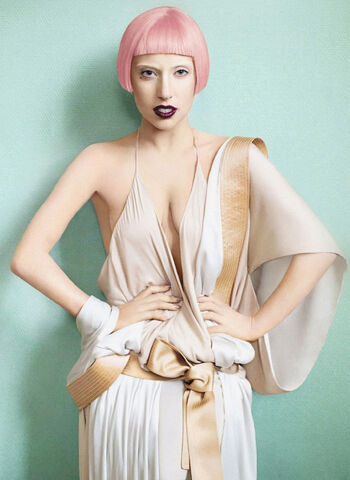 File:Vogue-08.jpg