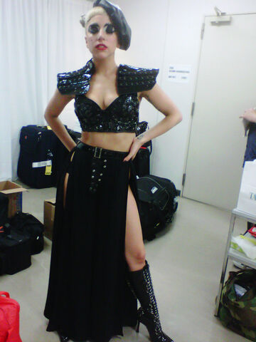 File:Lady gaga 2011summer japan B.jpg