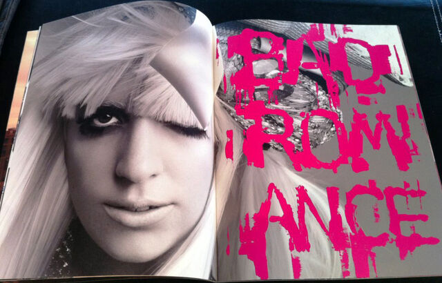 File:Super Lady Gaga 017-018.jpg