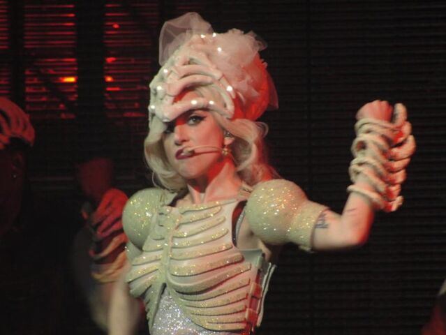 File:Lady gaga at monster ball 12-03-10.jpg