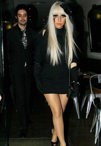 File:2008-BlackDress.jpg