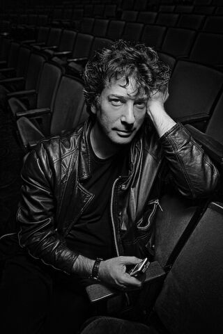 File:NeilGaiman.jpg