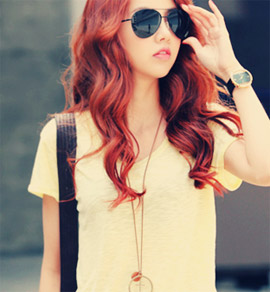 File:Redhair-darkglasses.jpg
