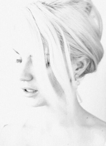 File:Naomi Shon 4 3.jpg
