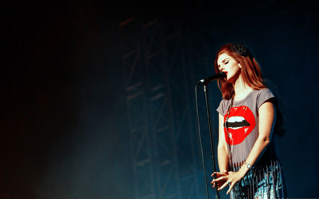 File:Lana-del-rey-singer-music-wallpaper-1.jpg