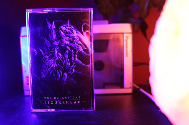 File:Figureheadcassettecover.jpg