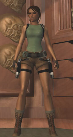 File:TR L Classic Outfit.jpg