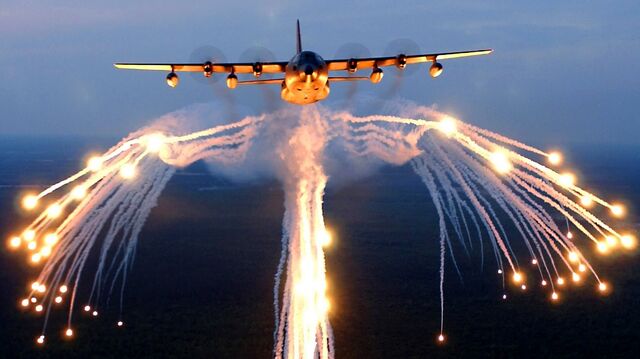 File:Hercules flares.jpg