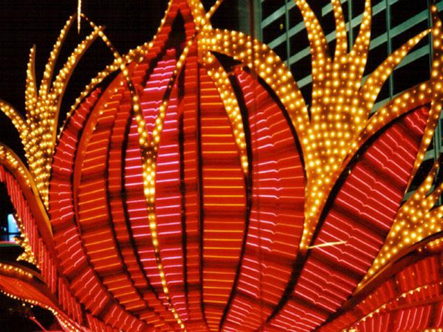File:LV-Flamingo-Flame.jpg