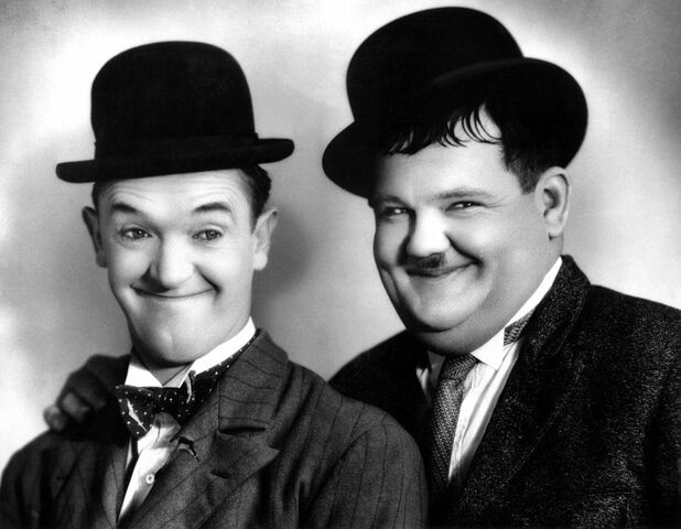 File:1-laurel-and-hardy-everett.jpg